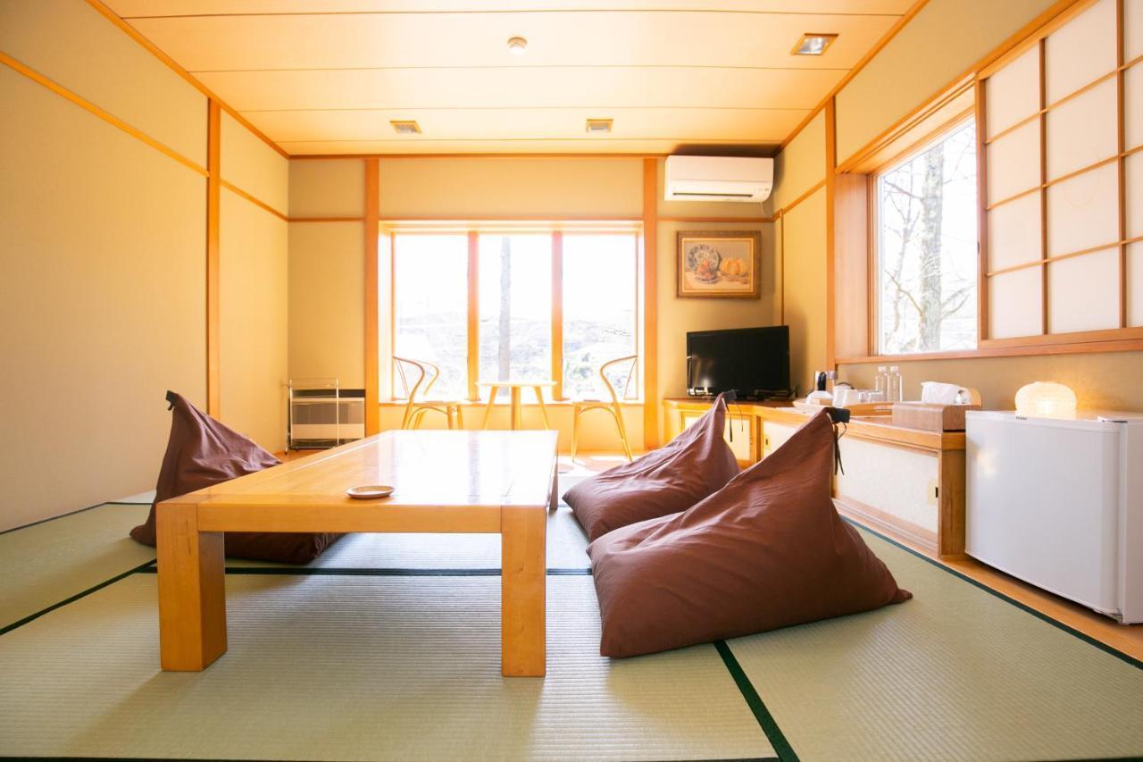 Ryosha Tsukiakari Panzió Jamanakako Kültér fotó